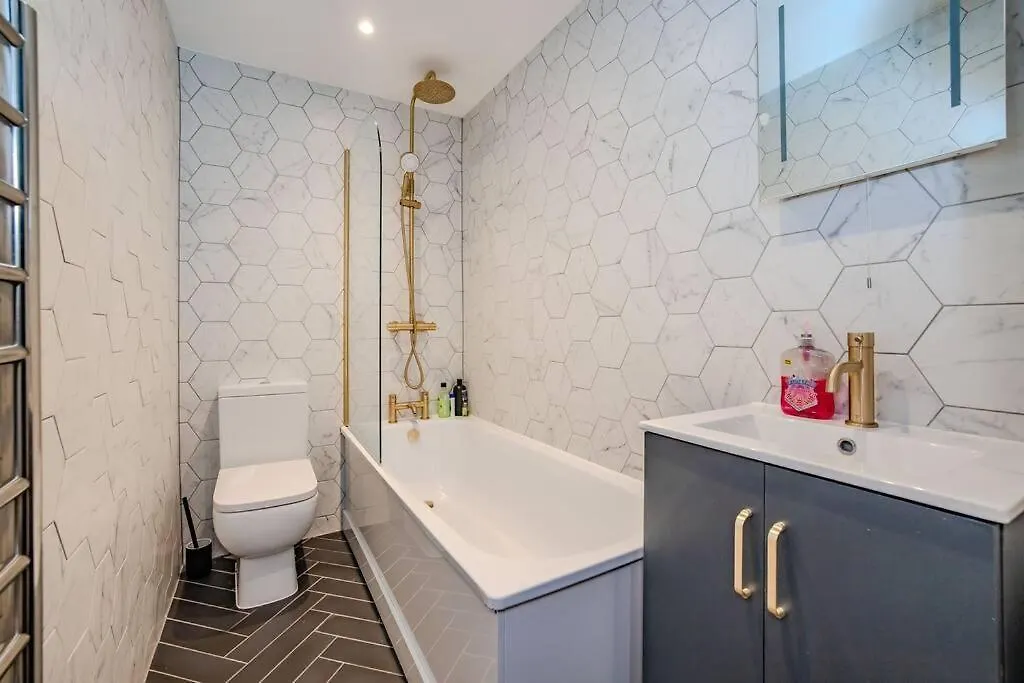 Appartamento Three Bedroom Flat 2 Bathrooms I Super Central Locationi Next To Brighton Beach